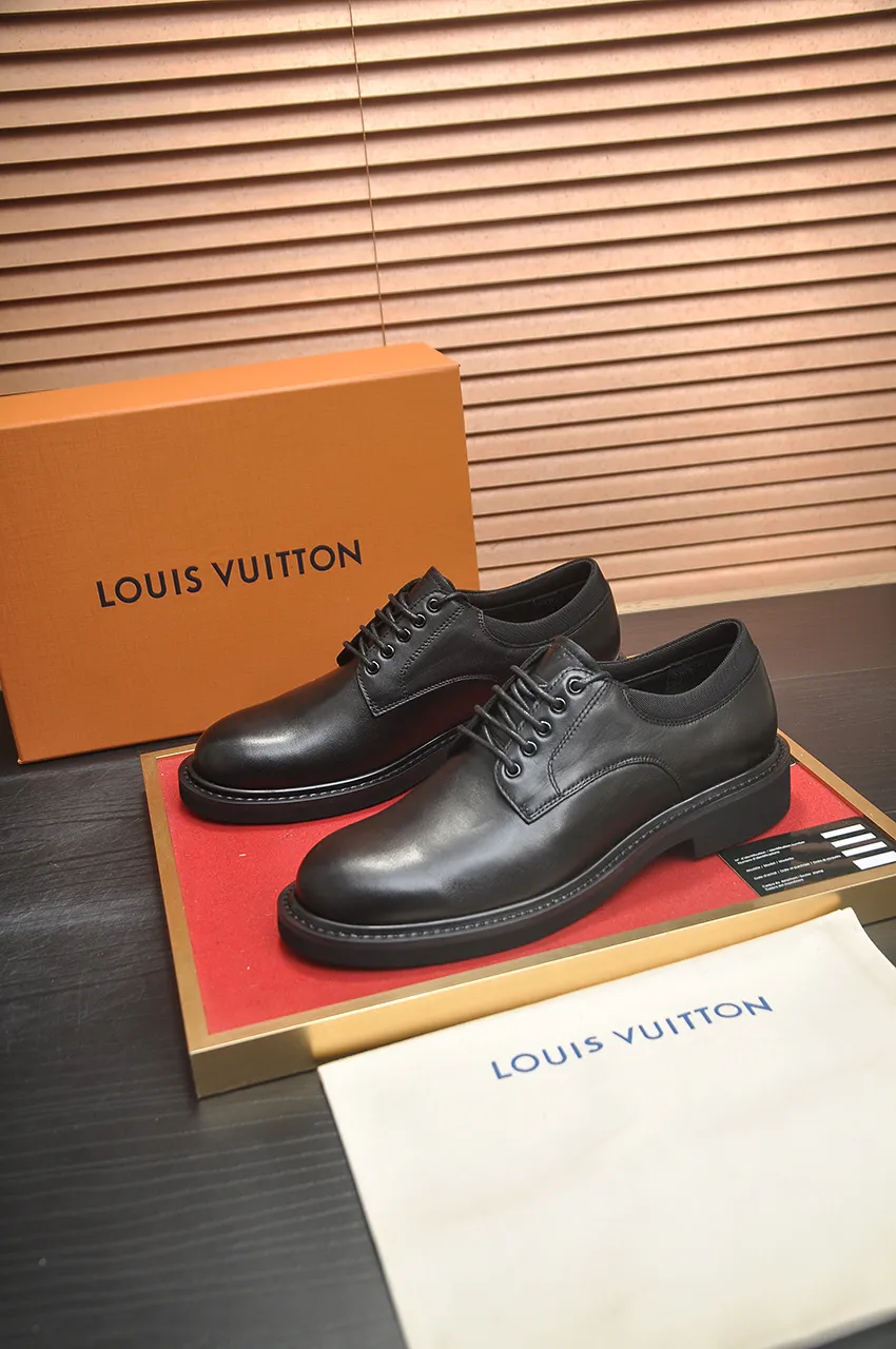 Men's men's shoes💰660💶[LOUIS VUITTON] (original order) new style🍀LV Louis Vuitton * - top version of LV classic leather shoes! Made of imported original single cowhide, original leather side strips and wear-resistant rubber outsole! High quality products! Code number 39-44 (38.45 customized)